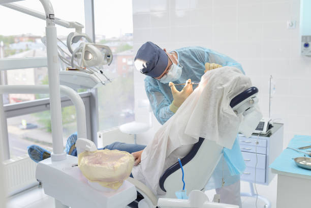 Best Emergency Tooth Extraction in Evansville, IN